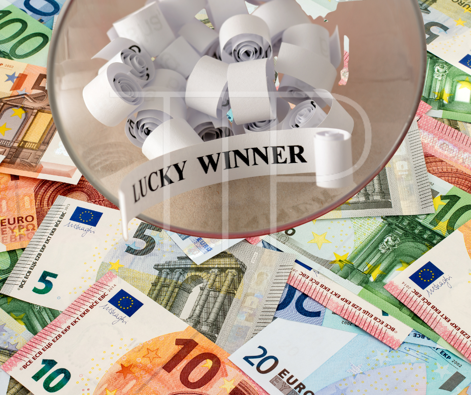 many Euro bills flat out and a bowl with ticket Lucky winner