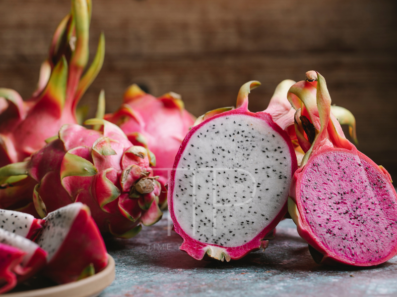 Patia fruits on a table